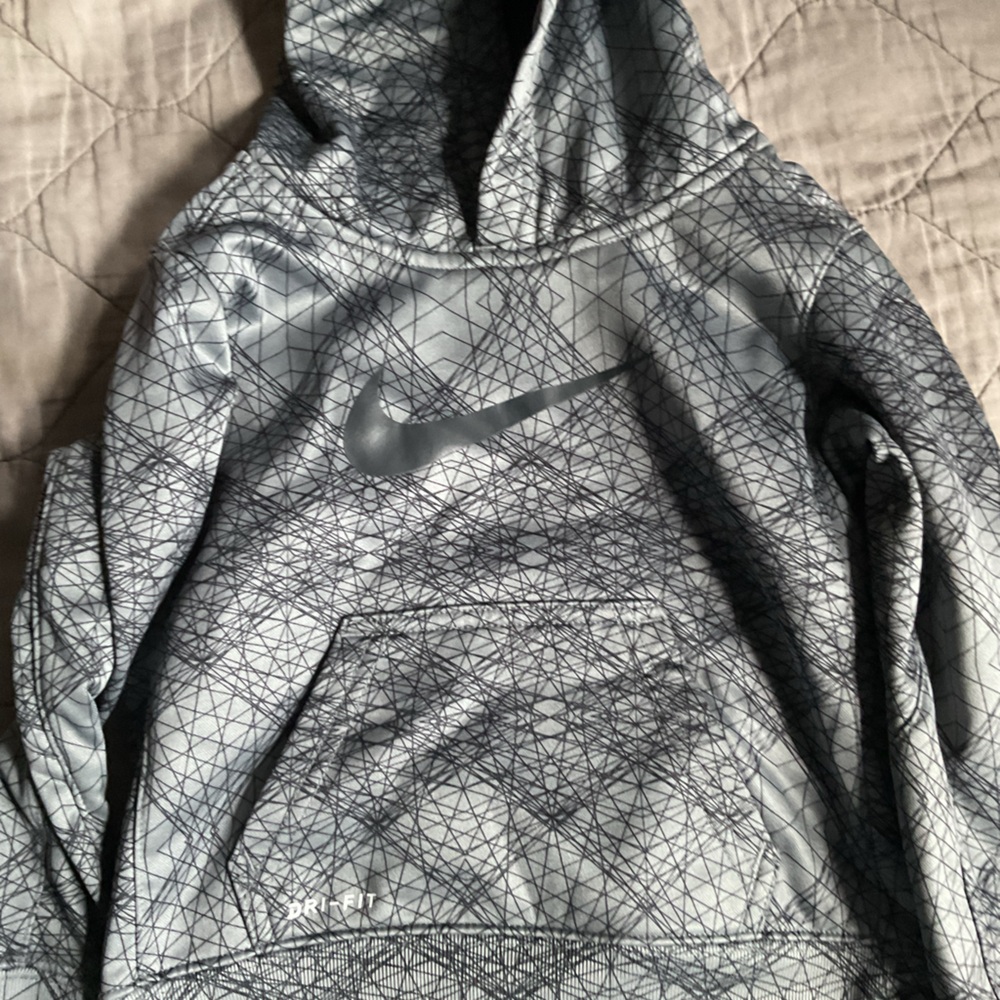 Nike Dri-FIT Gray Patterned Hoodie